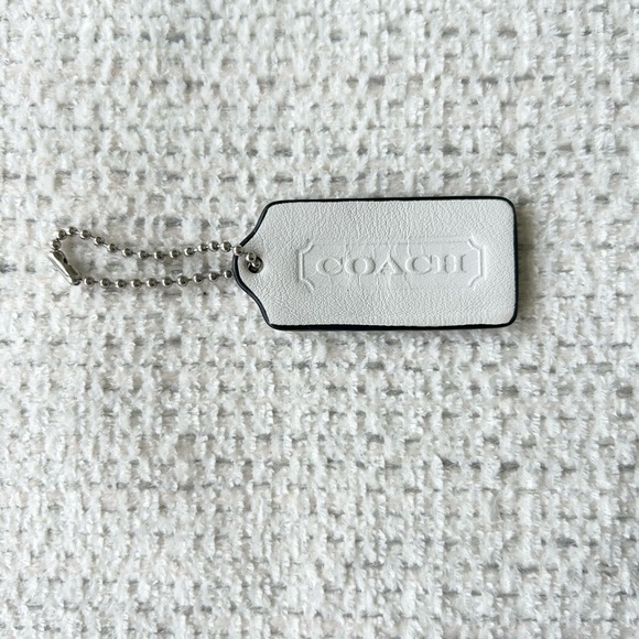 Coach classic modern tag - Picture 1 of 2
